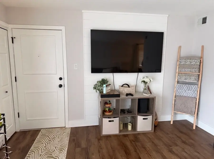 9950 Shady Lane #1B, Orland Park, IL 60462 - #2