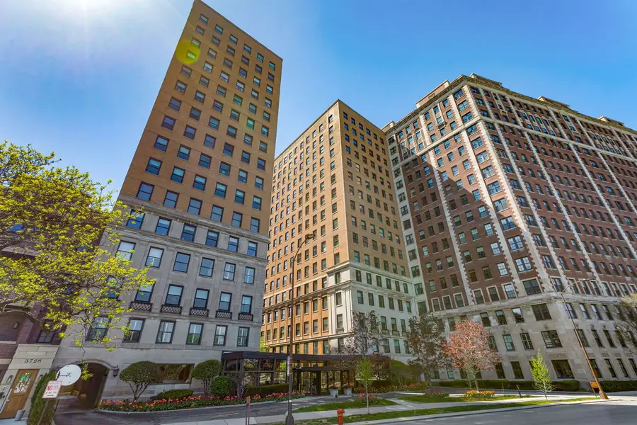 3730 N Lake Shore Drive #11A, Chicago, IL 60613 - #2