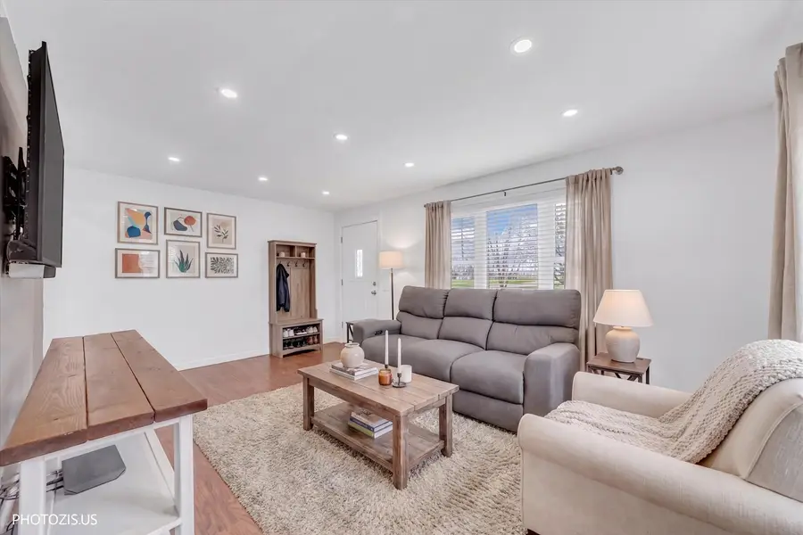 152 Pearl Street, Cary, IL 60013 - #2