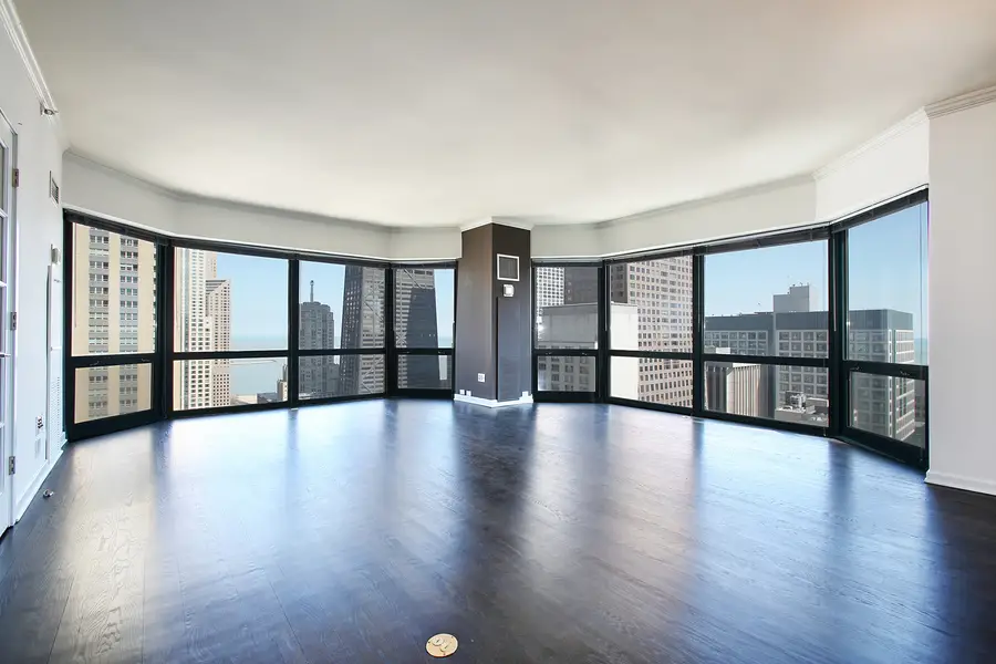 100 E Huron Street #2903, Chicago, IL 60611 - #3