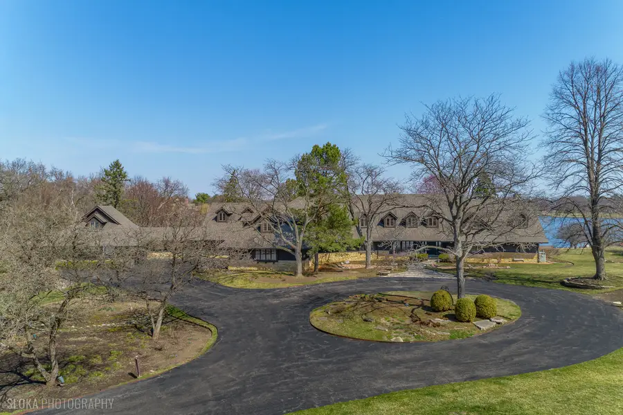 82 Hawley Woods Road, Barrington Hills, IL 60010 - #2