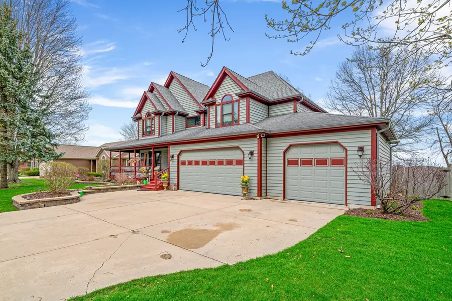 520 Rees Street, Hinckley, IL 60520 - #2