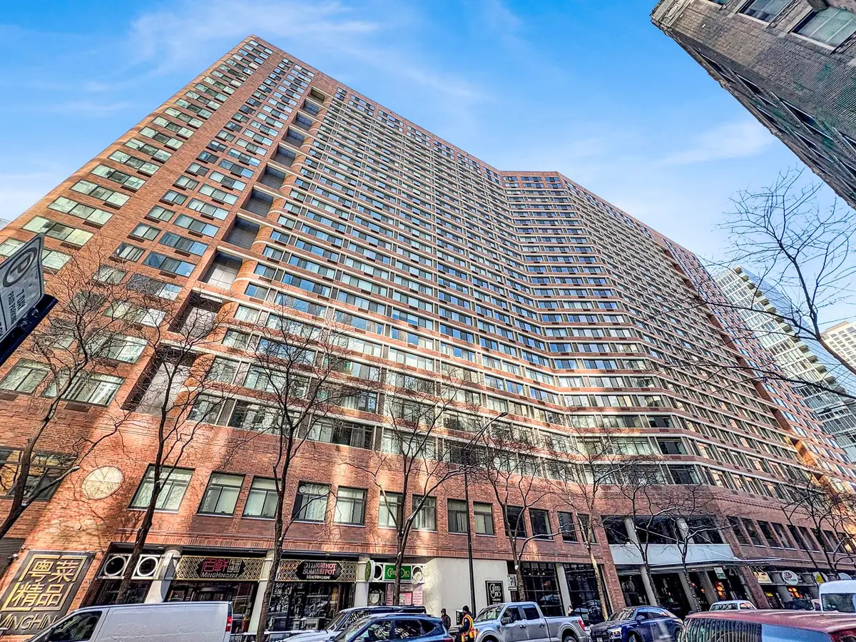 211 E Ohio Street #2925, Chicago, IL 60611 - #1