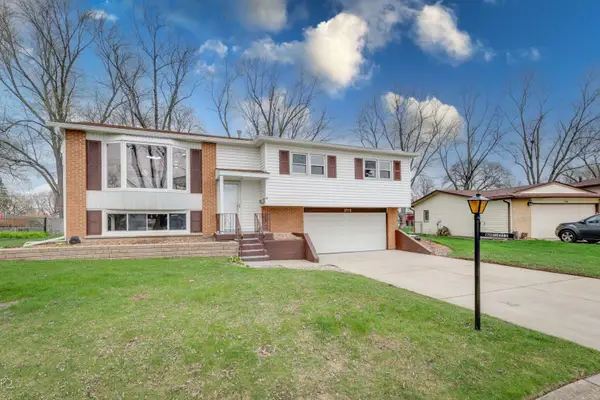 2712 Mohawk Avenue, Woodridge, IL 60517