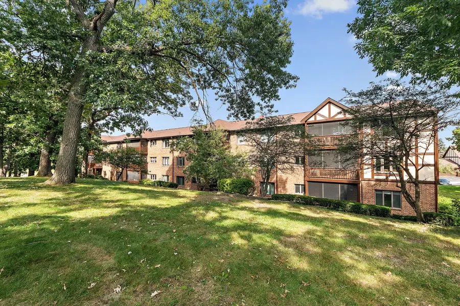 7737 W Golf Drive #303, Palos Heights, IL 60463 - #3