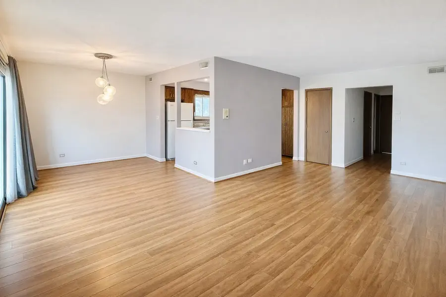 7925 Paxton Avenue #3B, Tinley Park, IL 60477 - #2