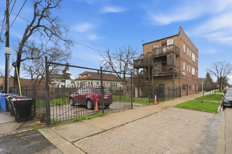 6758 S Hermitage Avenue, Chicago, IL 60636 - #2