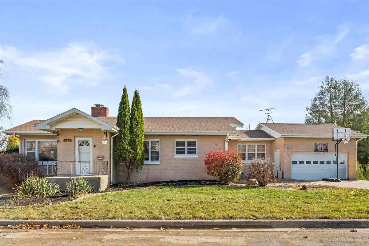 1060 Catherine Street, Joliet, IL 60435 - #1