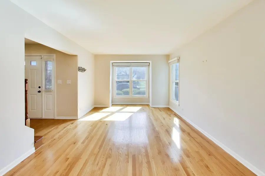 1422 Madison Road, Buffalo Grove, IL 60089 - #2