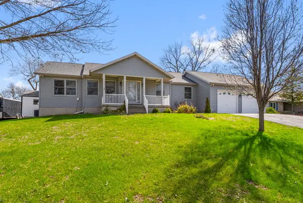 3455 W Harbor Drive, Bettendorf, IA 52722