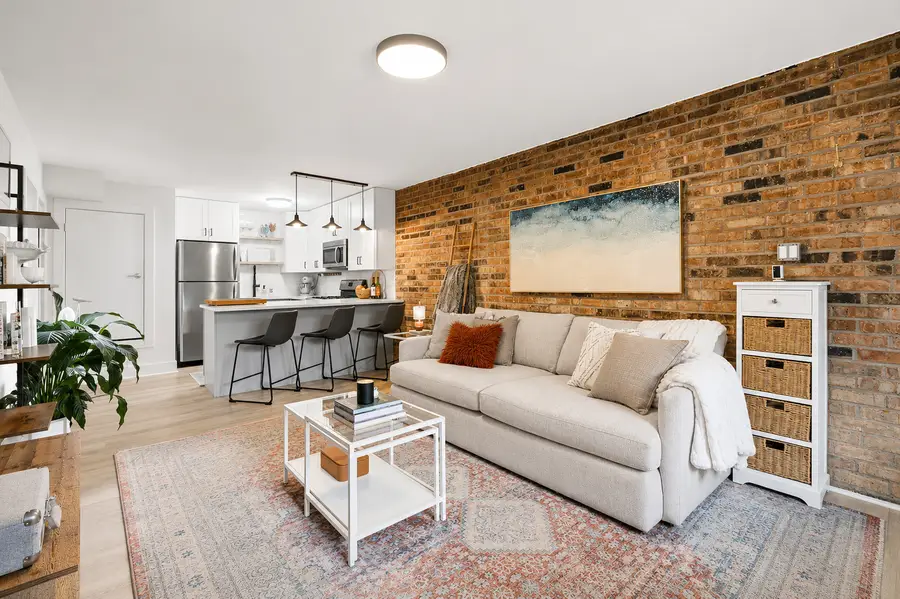 910 W Diversey Parkway #F, Chicago, IL 60614 - #2