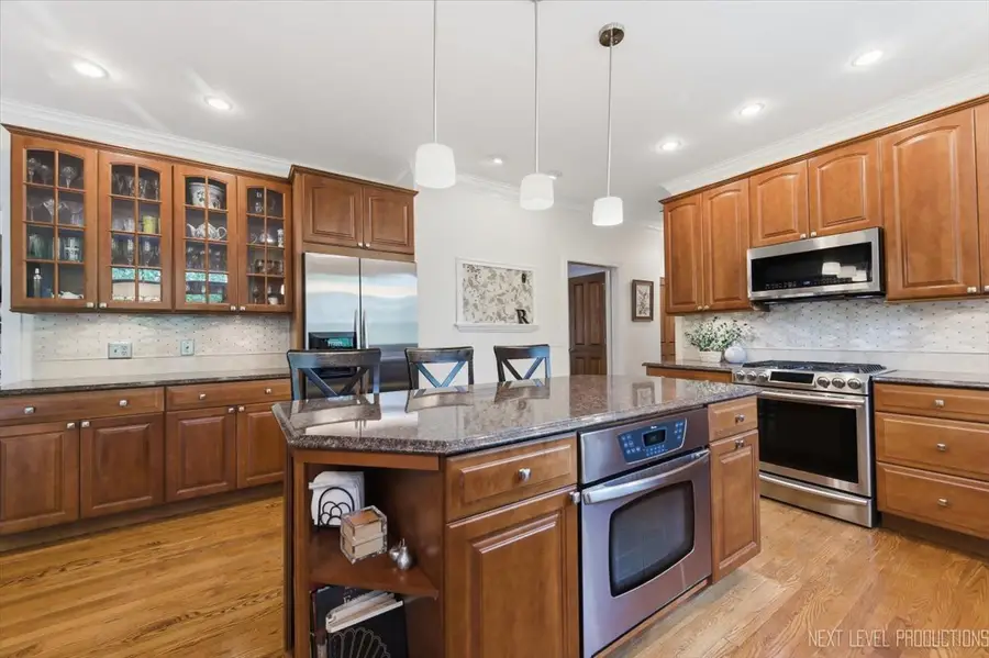 1005 Stonehedge Road, Saint Charles, IL 60174 - #3