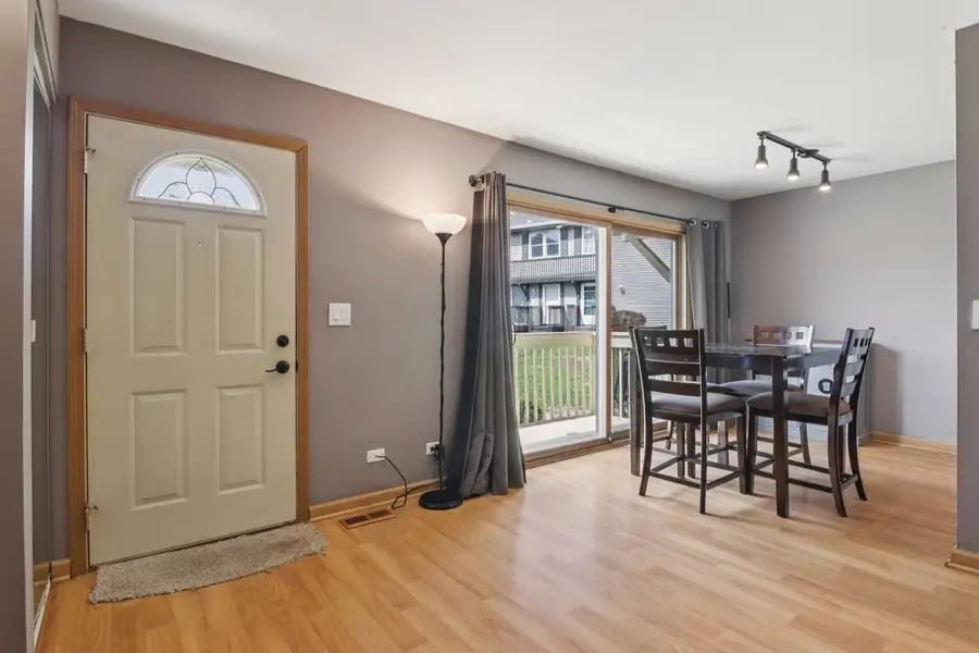 225 Foxhead Court #B, Bolingbrook, IL 60440 - #2