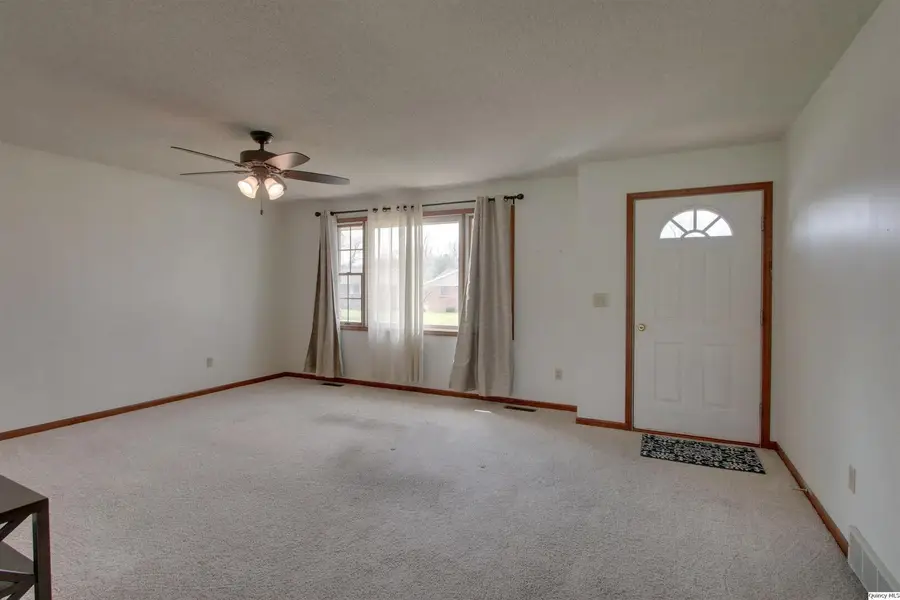 1217 Klondike Road, Quincy, IL 62305 - #3