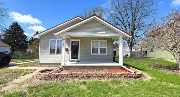 918 N Farnham Street, Galesburg, IL 61401