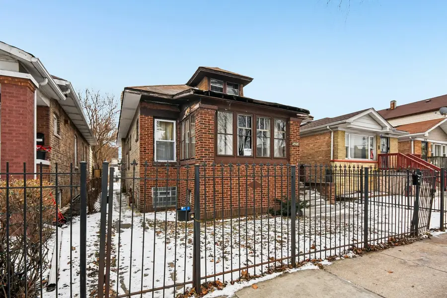 Address Withheld By Seller, Chicago, IL 60644 - #3