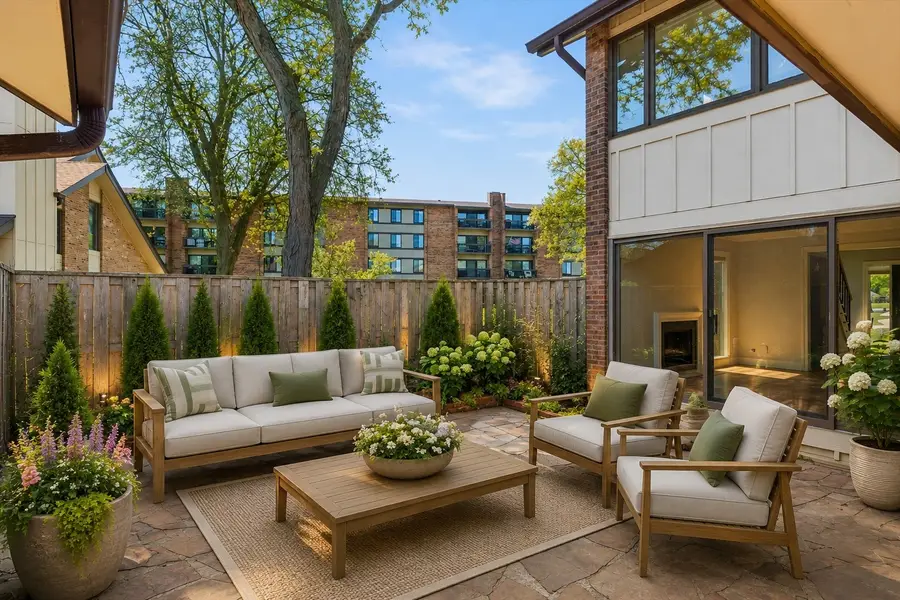 32 Kyle Court #32, Willowbrook, IL 60527 - #3