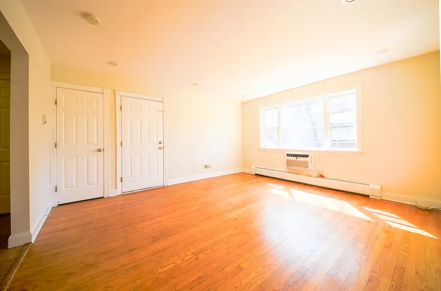 1308 Perry Street #B, Des Plaines, IL 60016 - #3