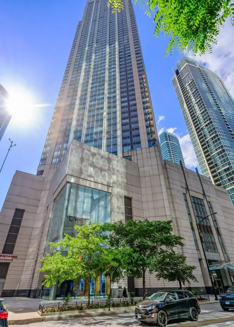 Address Withheld By Seller, Chicago, IL 60611 - #1