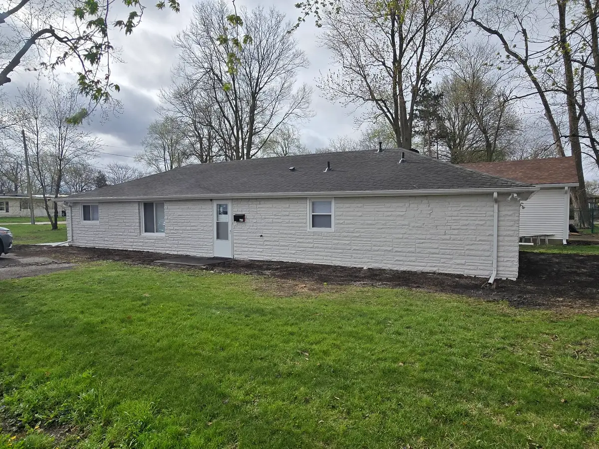 720 E Marion Street, Clinton, IL 61727 - #1