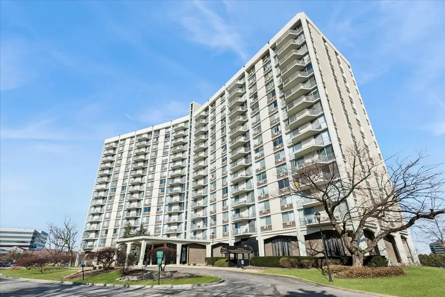 40 N Tower Road #8F, Oak Brook, IL 60523 - #2