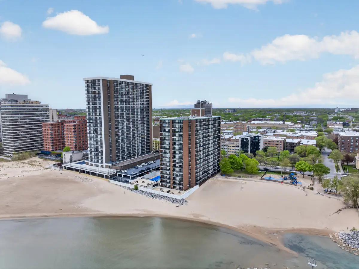 5901 N Sheridan Road #7G, Chicago, IL 60660 - #1