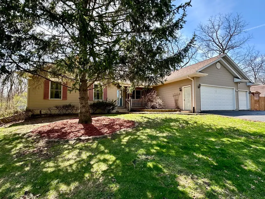 211 1/2 E Forest Street, Marengo, IL 60152 - #2