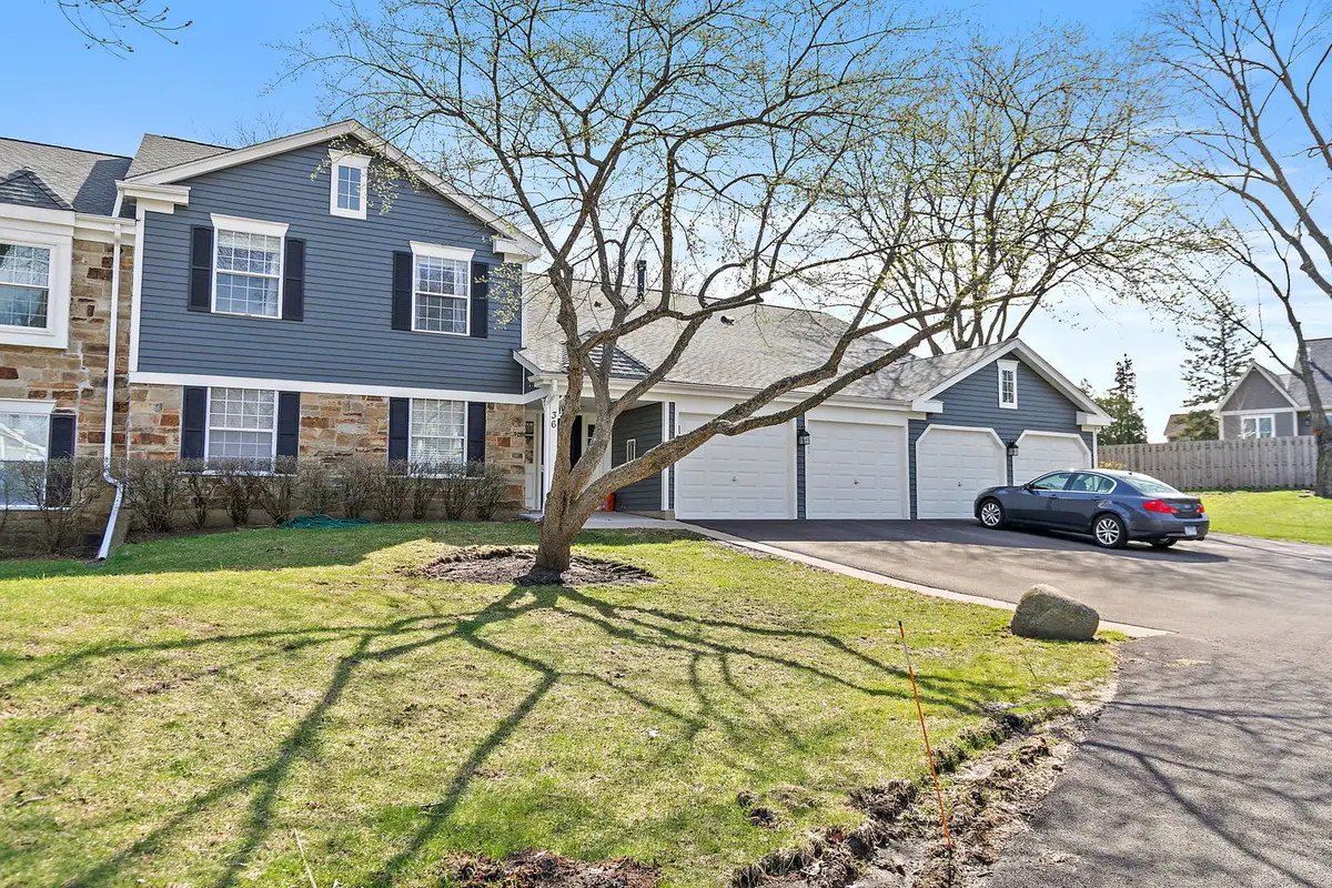 36 Waterbury Lane #01, Schaumburg, IL 60193 - #1
