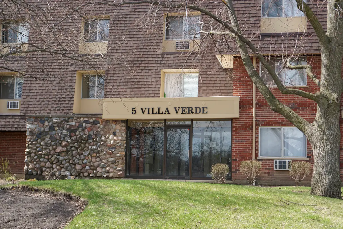 5 Villa Verde Drive #115, Buffalo Grove, IL 60089 - #1