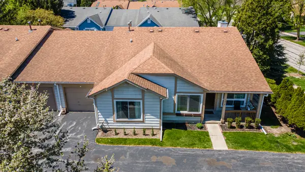 1816 Appaloosa Drive, Naperville, IL 60565