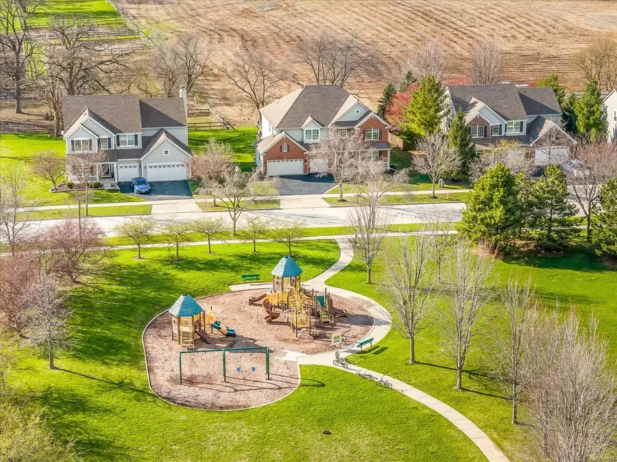 342 Comstock Drive, Elgin, IL 60124 - #3