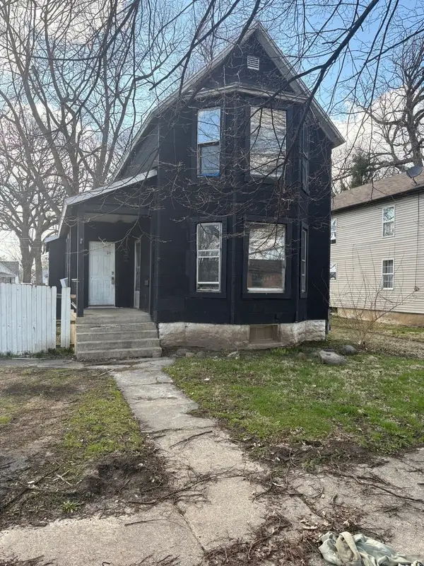 337 N 6th Avenue, Kankakee, IL 60901