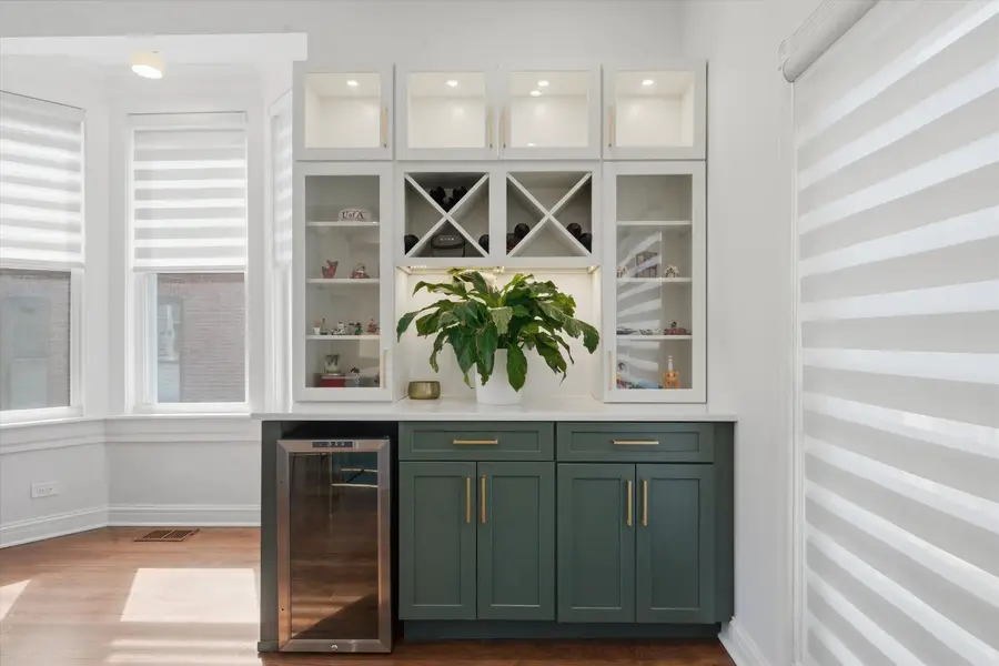 4542 N Ashland Avenue, Chicago, IL 60640 - #3