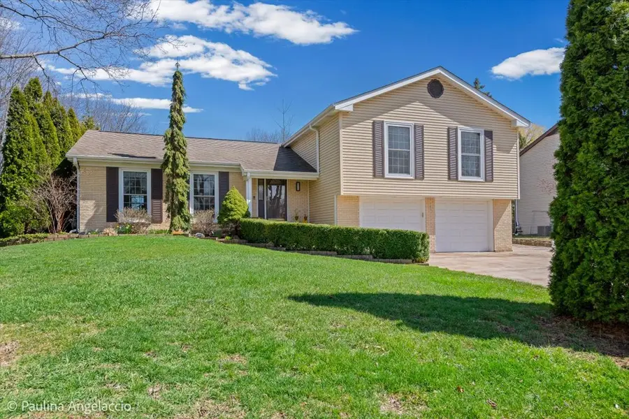 649 Greenbrier Lane, Crystal Lake, IL 60014 - #2