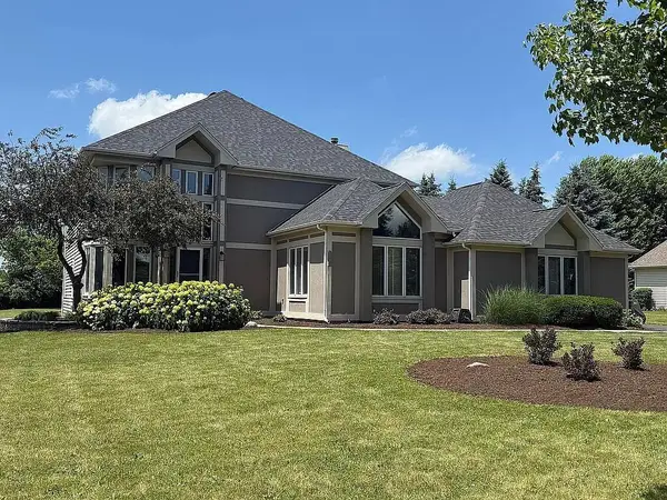 6N274 W Ridgewood Lane, St. Charles, IL 60175