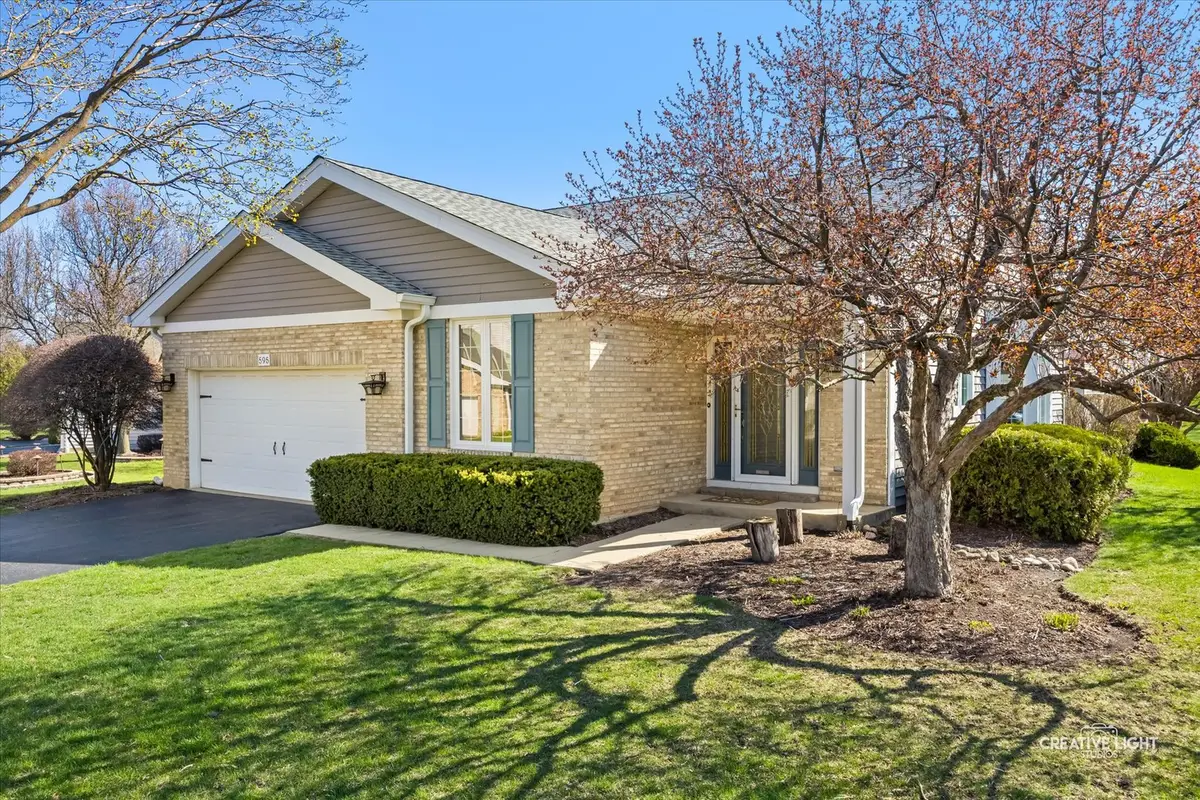 595 Golfers Lane, Bartlett, IL 60103 - #1