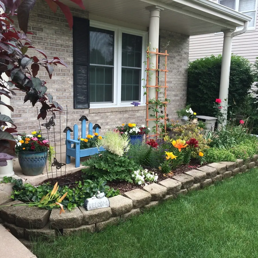 3195 Village Green Drive, Aurora, IL 60504 - #2