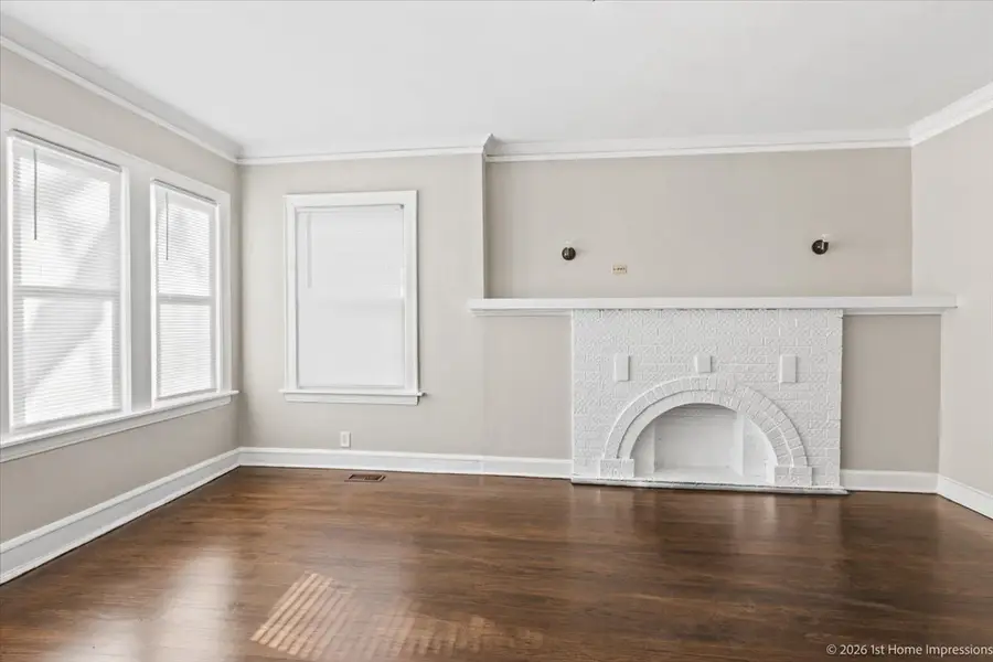 6318 S Fairfield Avenue, Chicago, IL 60629 - #3