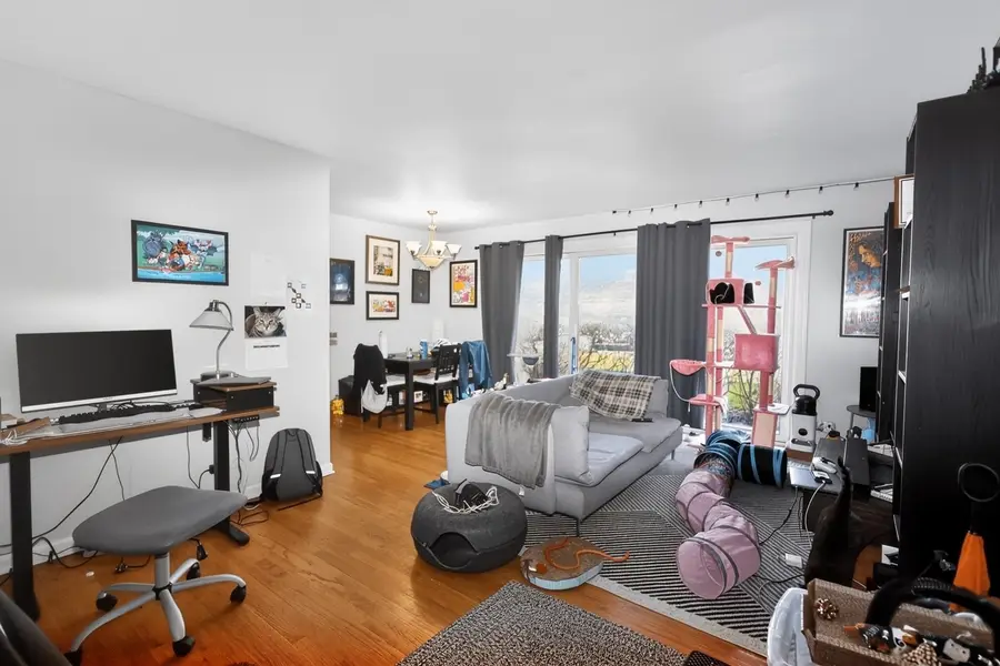 10111 Old Orchard Court #102, Skokie, IL 60076 - #3