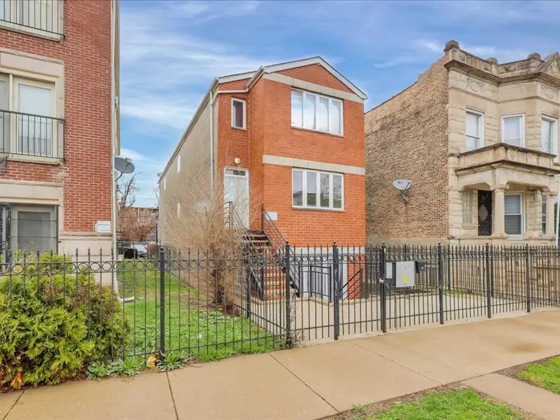 3518 W Lexington Street, Chicago, IL 60624 - #3