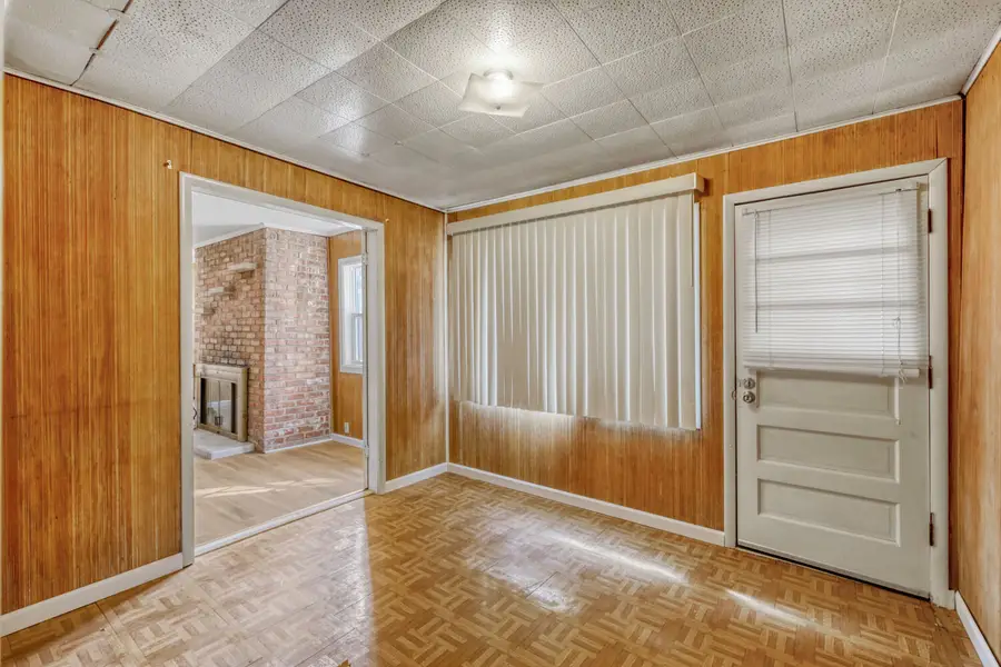 1705 Norfolk Avenue, Crete, IL 60417 - #3