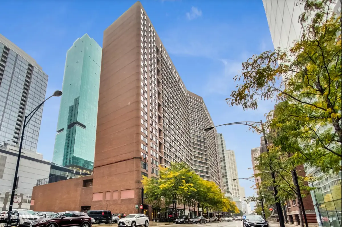 Address Withheld By Seller, Chicago, IL 60611 - #1