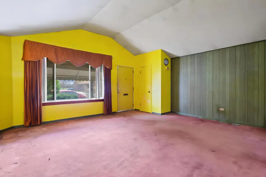 9232 S Eggleston Avenue, Chicago, IL 60620 - #2