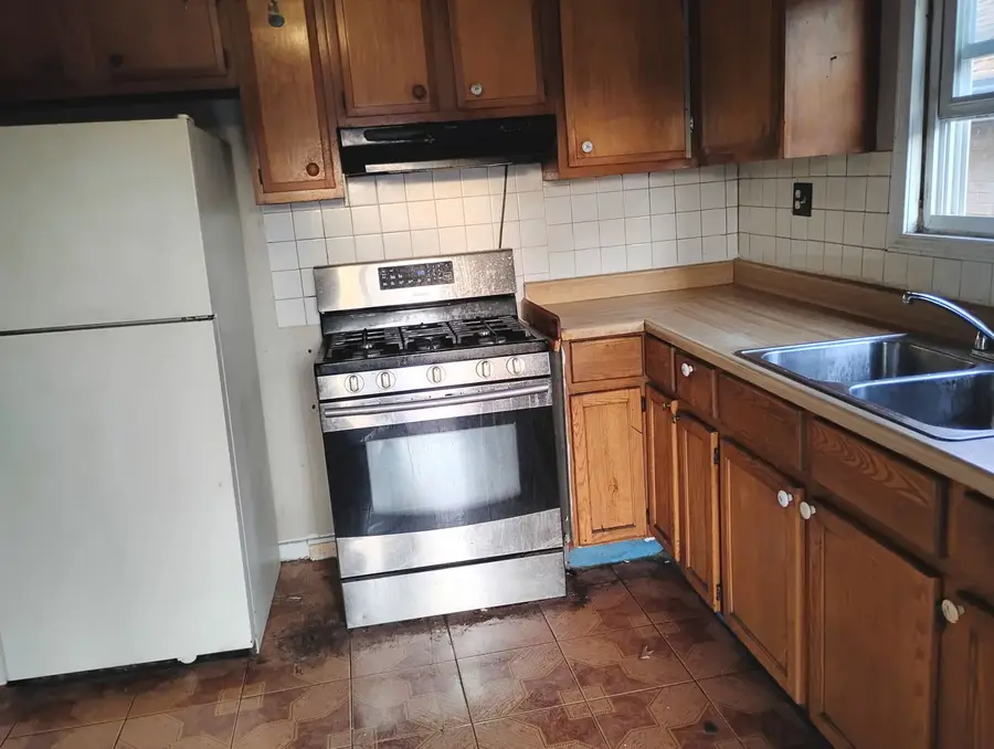 1722 N 36th Avenue, Stone Park, IL 60165 - #2