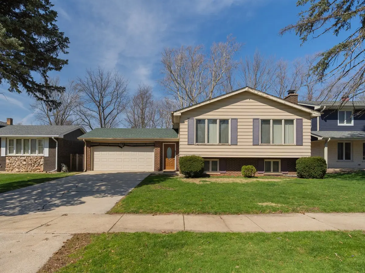 4242 Pinewood Lane, Matteson, IL 60443 - #1