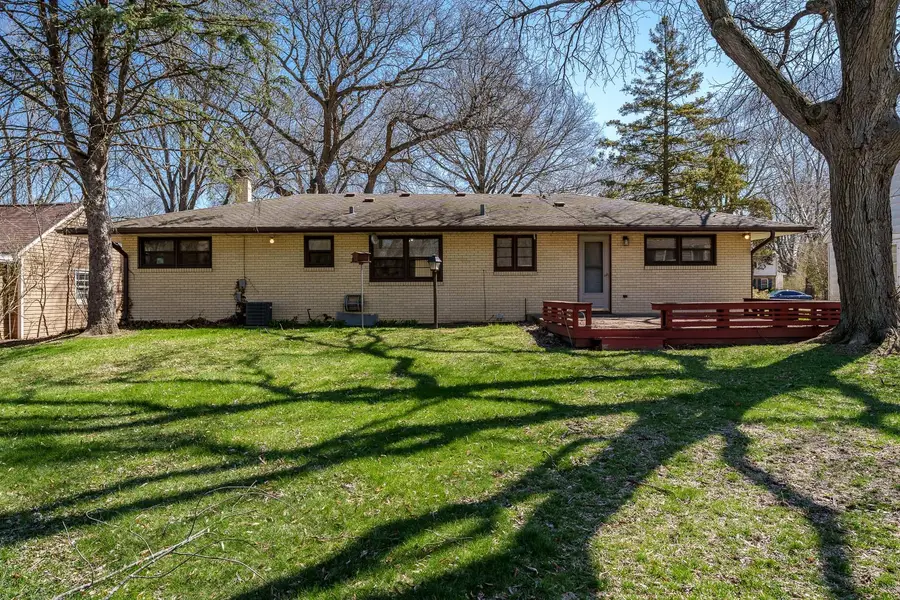 3432 N Court Street, Rockford, IL 61103 - #2