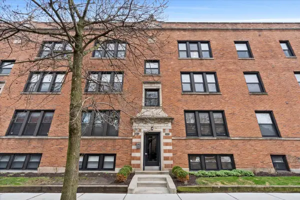 1525 W Cullom Avenue #G, Chicago, IL 60613