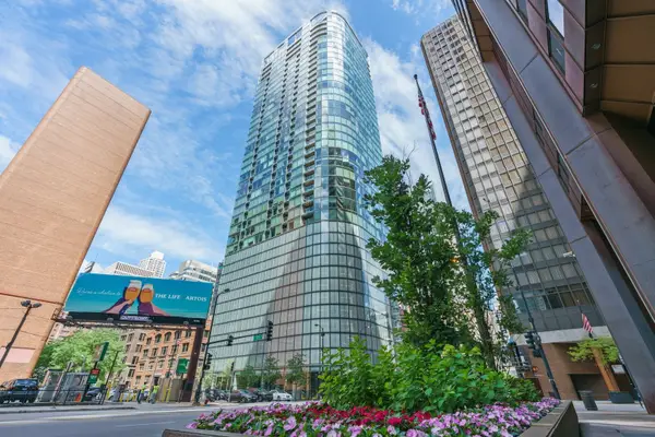 Address Withheld By Seller, Chicago, IL 60611