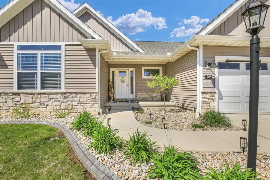 1709 Littlefield Lane, Mahomet, IL 61853 - #3