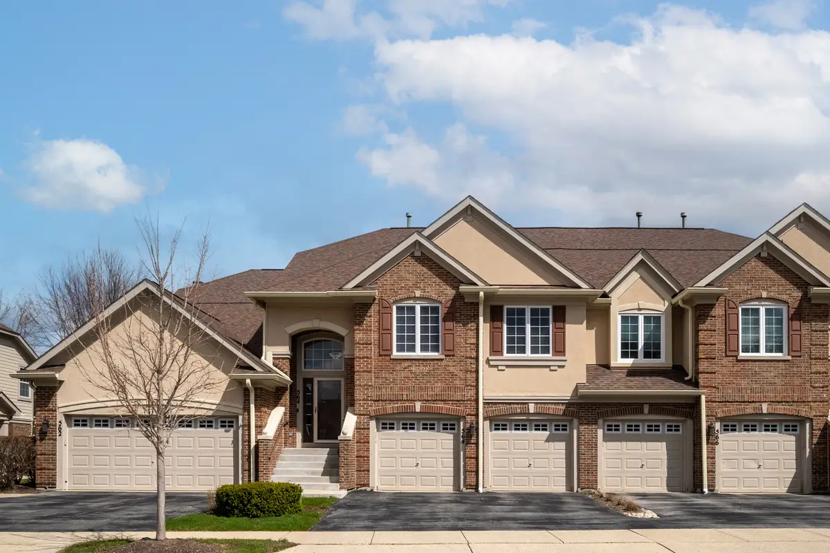 564 Harvey Lake Drive, Vernon Hills, IL 60061 - #1